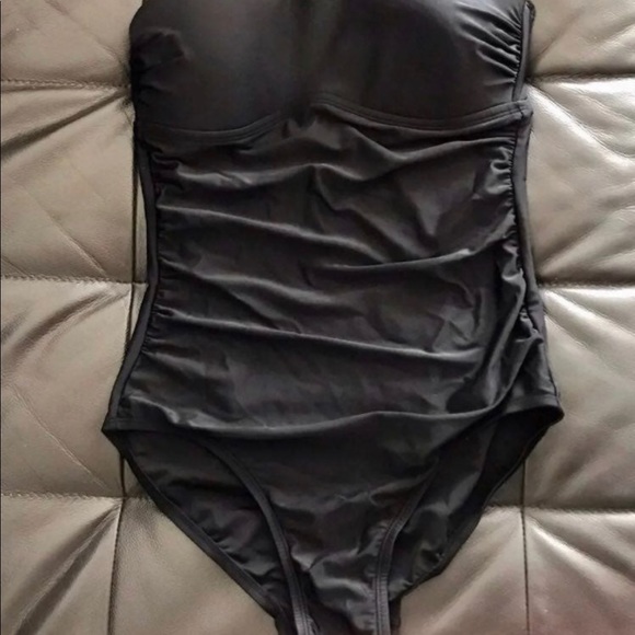 Merona One Piece Halter Swimsuit M - Picture 2 of 3